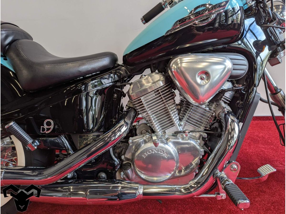 Motocicleta second hand Honda Shadow Individual V2 Custom, 1997, 583 cc, 38 cp, 25372 km