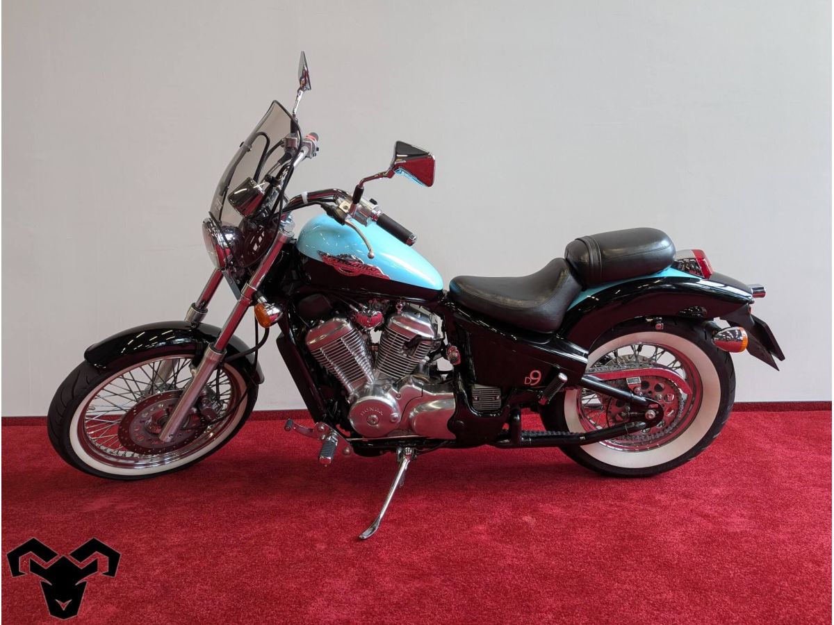Motocicleta second hand Honda Shadow Individual V2 Custom, 1997, 583 cc, 38 cp, 25372 km