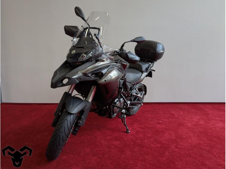 Motocicleta Benelli TRK 502 ABS, 2017, 500 cc, 47 cp