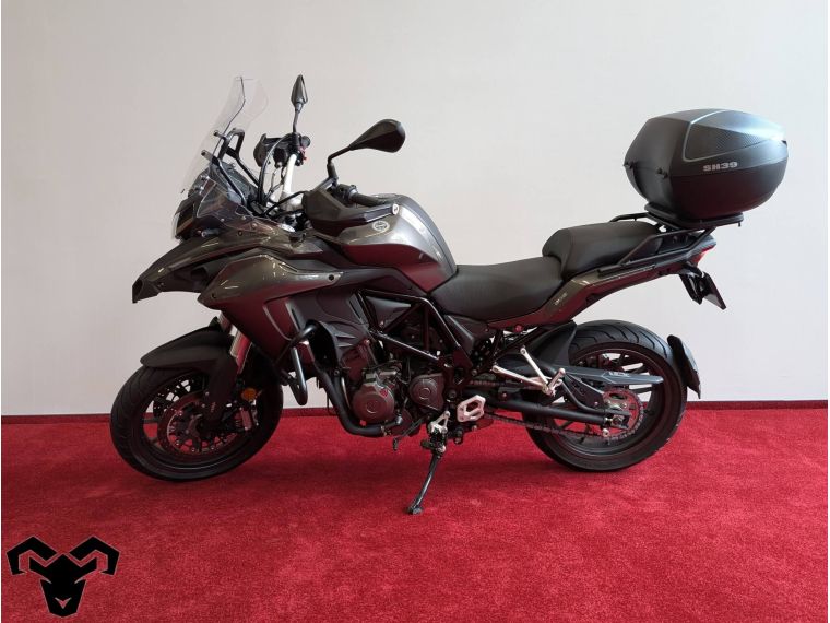 Motocicleta Benelli TRK 502 ABS, 2017, 500 cc, 47 cp
