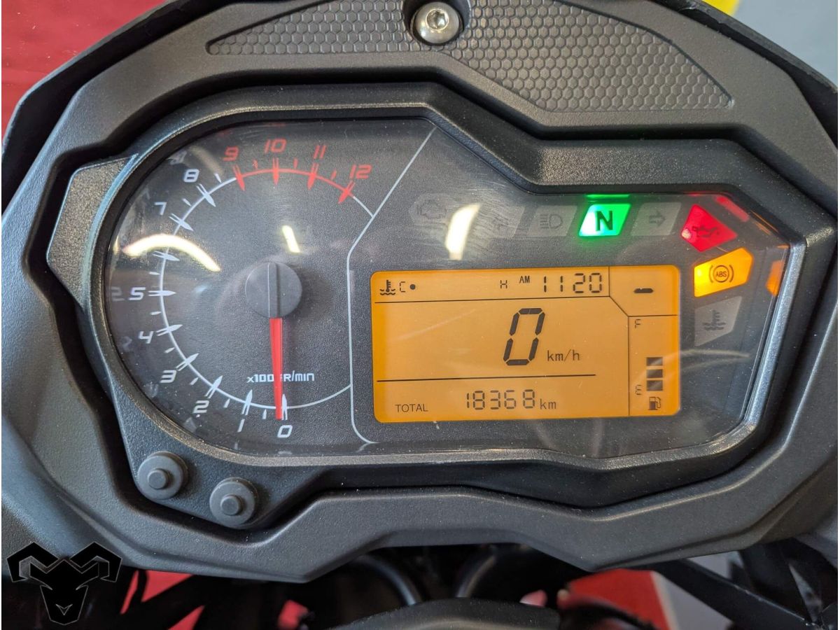 Motocicleta Benelli TRK 502 ABS, 2017, 500 cc, 47 cp