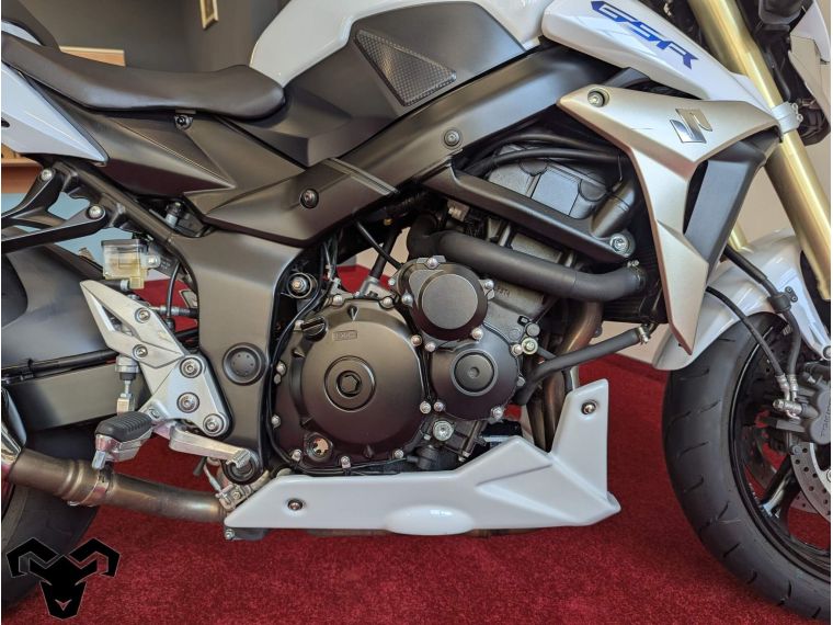 Motocicleta second hand Suzuki GSR 750, 2012, 749 cc, 105 cp, 48328 km