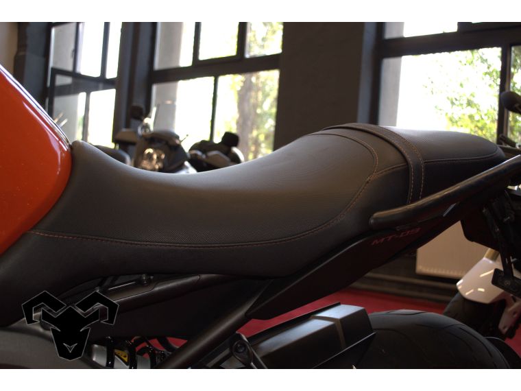 Motocicleta second hand Yamaha MT-09, 2015, 847 cc, 113 cp, 51806 km