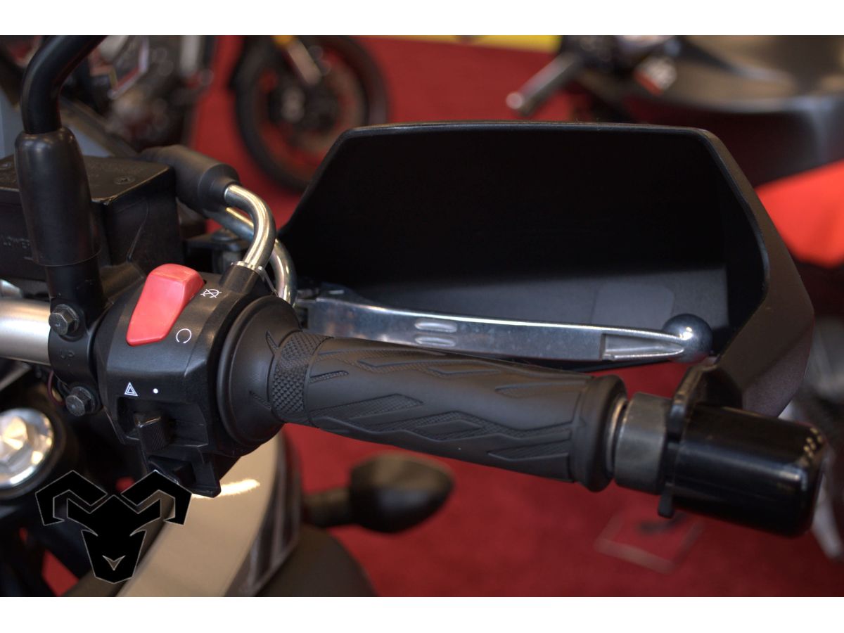 Motocicleta second hand Suzuki V-Strom 650 XT ABS, 2017, 645 cc, 70 cp, 56805 km
