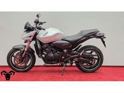 Motocicleta second hand Honda CB600F Hornet , 2010, 599 cc, 102 cp, 29586 km