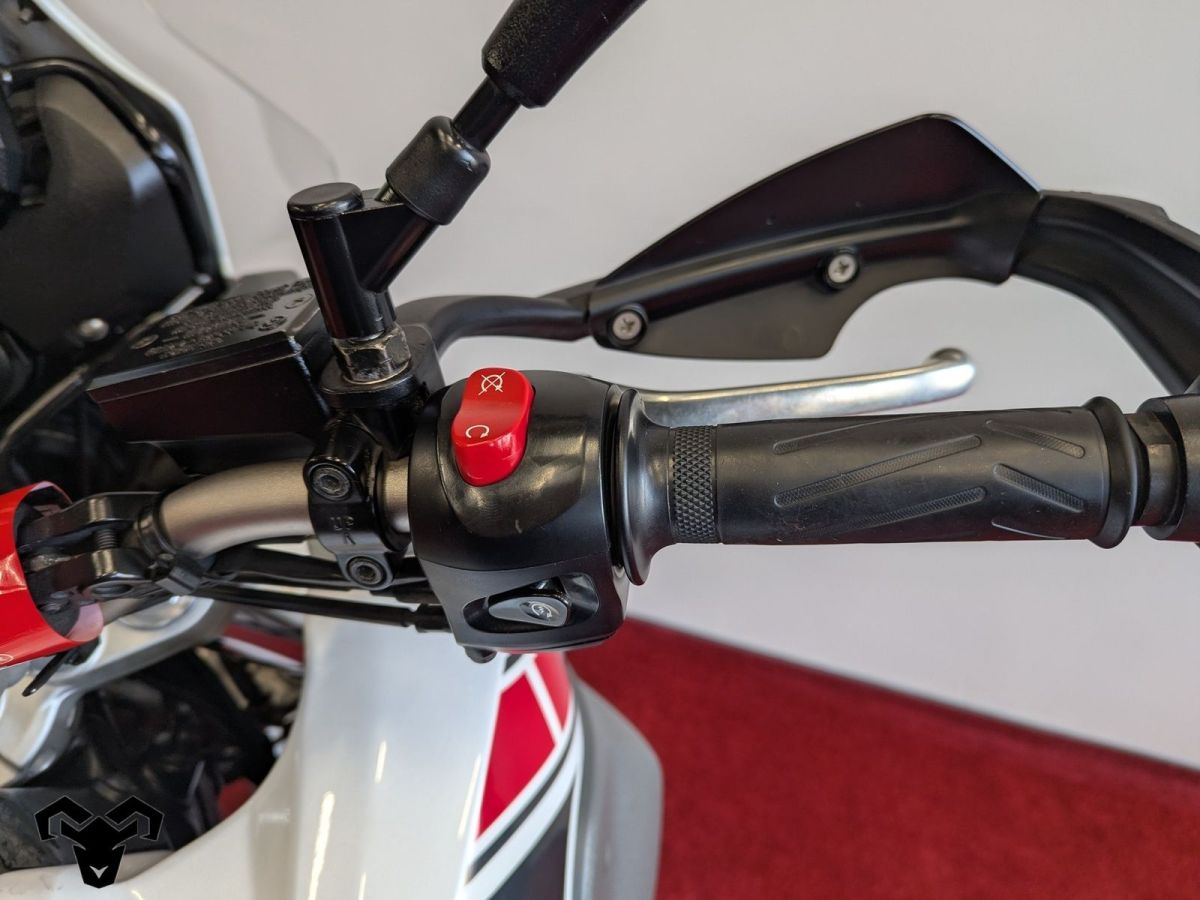 Motocicleta second hand Yamaha XT 660Z Tenere, 2011, 660 cc, 48 cp, 79368 km