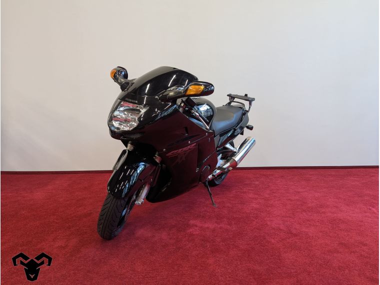 Motocicleta second hand Honda CBR 1100XX Super Blackbird, 1997, 1137 cc, 164 cp, 62733 km