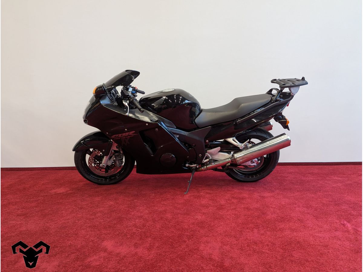 Motocicleta second hand Honda CBR 1100XX Super Blackbird, 1997, 1137 cc, 164 cp, 62733 km