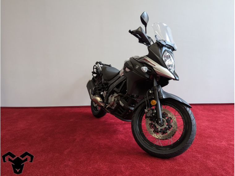 Motocicleta second hand Suzuki V-Strom 650 XT ABS, 2017, 645 cc, 70 cp, 56805 km