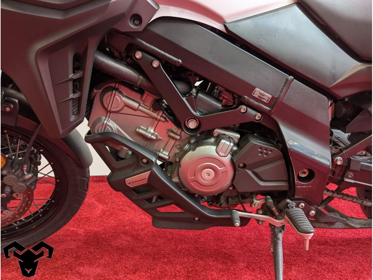 Motocicleta second hand Suzuki V-Strom 650 XT ABS, 2017, 645 cc, 70 cp, 56805 km